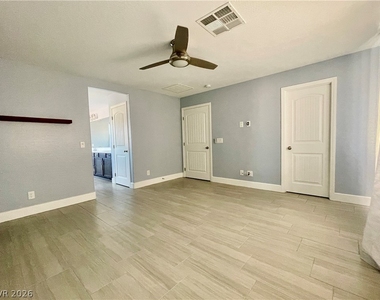 8971 Whitten Park Avenue - Photo Thumbnail 42