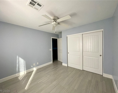 8971 Whitten Park Avenue - Photo Thumbnail 37