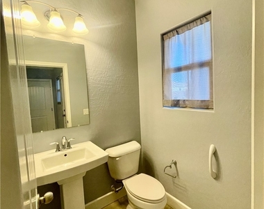 8971 Whitten Park Avenue - Photo Thumbnail 7