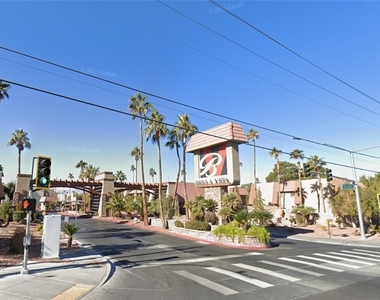 5020 Indian River Drive - Photo Thumbnail 1