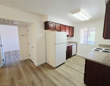 5020 Indian River Drive - Photo Thumbnail 10