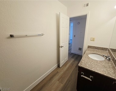 5020 Indian River Drive - Photo Thumbnail 21