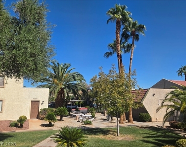 5020 Indian River Drive - Photo Thumbnail 27