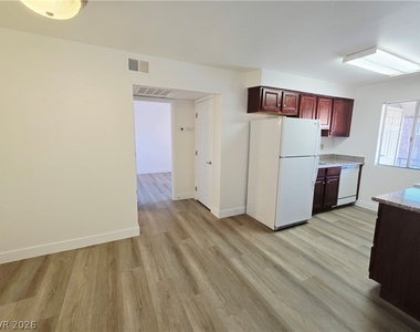5020 Indian River Drive - Photo Thumbnail 8
