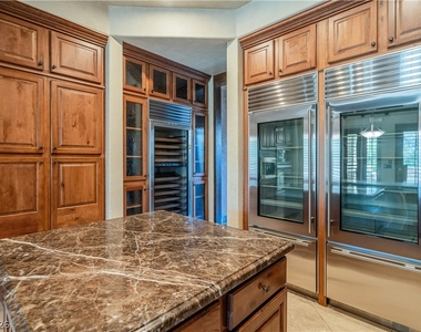 1423 Foothills Village Drive - Photo Thumbnail 10