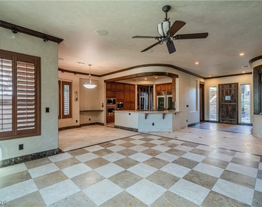 1423 Foothills Village Drive - Photo Thumbnail 8