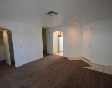 1420 Jamielinn Lane - Photo Thumbnail 14