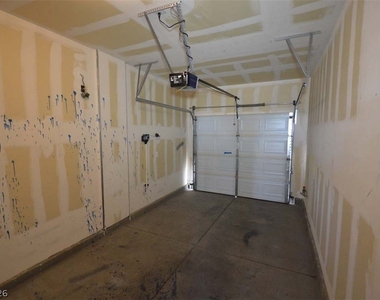 6670 Tulip Falls Drive - Photo Thumbnail 39
