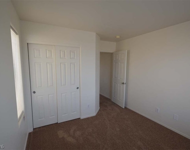 6670 Tulip Falls Drive - Photo Thumbnail 23