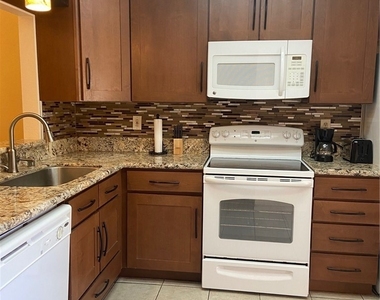 2741 Sungold Drive - Photo Thumbnail 7