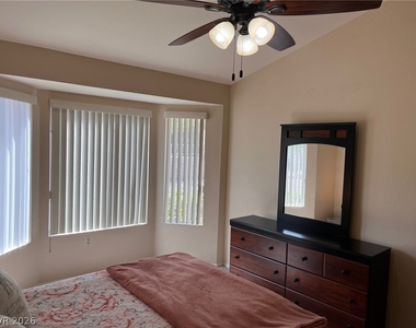 2741 Sungold Drive - Photo Thumbnail 16