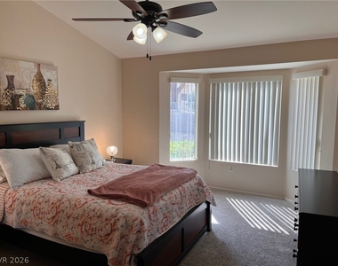 2741 Sungold Drive - Photo Thumbnail 14