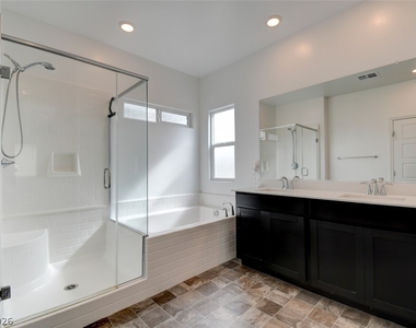 7046 Judith River Street - Photo Thumbnail 12