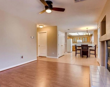 5231 Variety Avenue - Photo Thumbnail 16