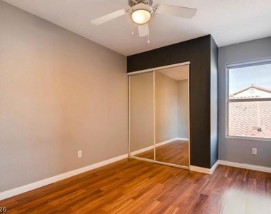 5231 Variety Avenue - Photo Thumbnail 25
