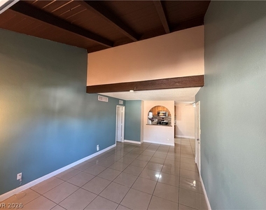 1515 E Reno Avenue - Photo Thumbnail 2
