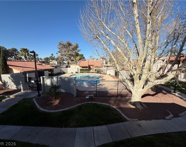 1515 E Reno Avenue - Photo Thumbnail 17