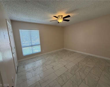 1515 E Reno Avenue - Photo Thumbnail 11
