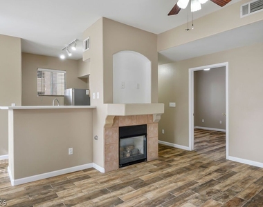 9050 W Warm Springs Road - Photo Thumbnail 7