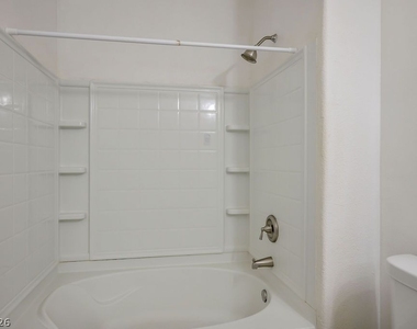 9050 W Warm Springs Road - Photo Thumbnail 17