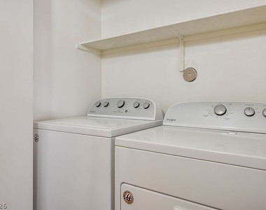 9050 W Warm Springs Road - Photo Thumbnail 18