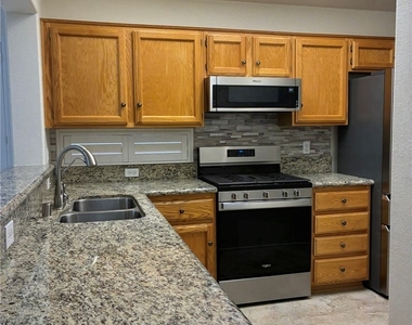 2150 Point Mallard Drive - Photo Thumbnail 40