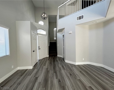 3921 Hampton Grove Court - Photo Thumbnail 6