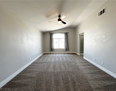 3921 Hampton Grove Court - Photo Thumbnail 26