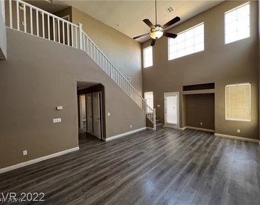 9716 Skiers Chalet Court - Photo Thumbnail 3