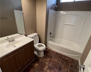 9716 Skiers Chalet Court - Photo Thumbnail 20