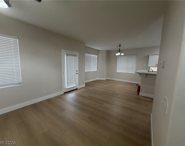 10643 Allegrini Drive - Photo Thumbnail 5