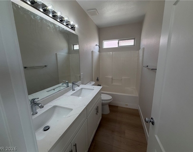 10643 Allegrini Drive - Photo Thumbnail 26