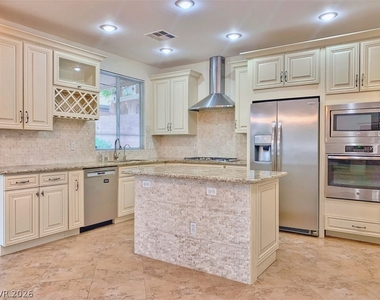 10859 Vista Marbella Avenue - Photo Thumbnail 2