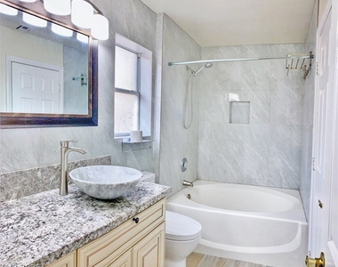 10859 Vista Marbella Avenue - Photo Thumbnail 13