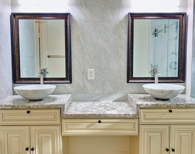 10859 Vista Marbella Avenue - Photo Thumbnail 9
