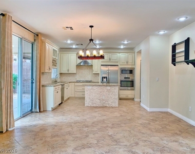 10859 Vista Marbella Avenue - Photo Thumbnail 3