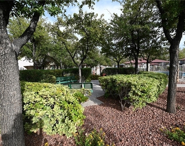 6276 Huntington Ridge Avenue - Photo Thumbnail 40