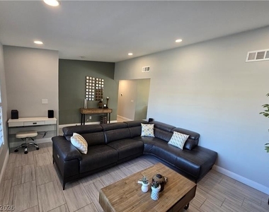 2191 Pommel Avenue - Photo Thumbnail 8