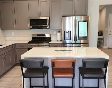 2191 Pommel Avenue - Photo Thumbnail 10
