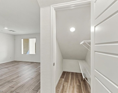 10775 Purdy Court - Photo Thumbnail 8