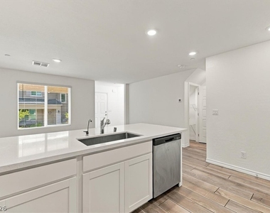 10775 Purdy Court - Photo Thumbnail 7