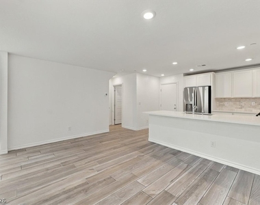 10775 Purdy Court - Photo Thumbnail 5