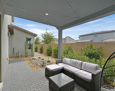4195 W Landberg Avenue - Photo Thumbnail 2