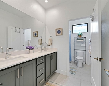 4195 W Landberg Avenue - Photo Thumbnail 31