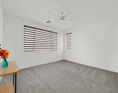 4195 W Landberg Avenue - Photo Thumbnail 30
