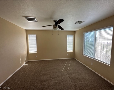 10749 Chickasaw Bend Court - Photo Thumbnail 12