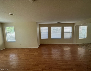 10749 Chickasaw Bend Court - Photo Thumbnail 6