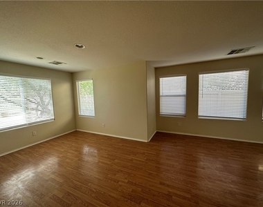 10749 Chickasaw Bend Court - Photo Thumbnail 7