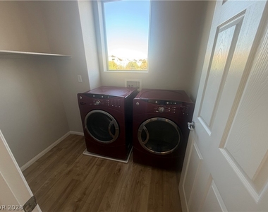 8481 Bellery Avenue - Photo Thumbnail 31