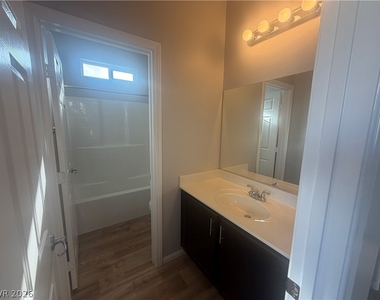 8481 Bellery Avenue - Photo Thumbnail 27